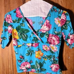 Sexy Italian  Sexy Cropped Top